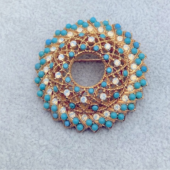 Vintage Sarah Coventry Aquarius Brooch - Picture 1 of 3